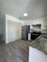 704 Sunset Ave in Auburndale, FL - Building Photo - Building Photo