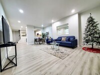 1717 Desoto Rd, Unit Townhome - 6