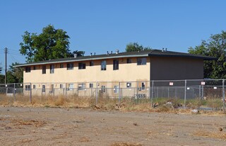 3720-3740 Astoria St in Sacramento, CA - Building Photo