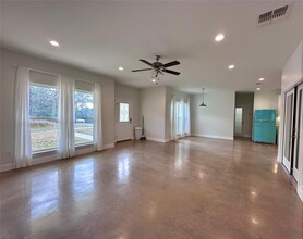 124 Pine Path in Bastrop, TX - Building Photo - Building Photo
