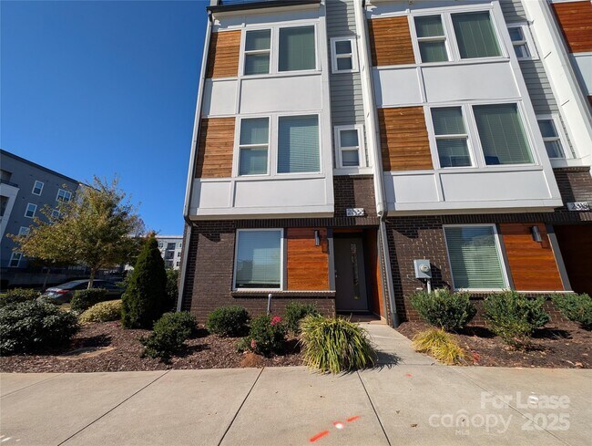 property at 2322 Elizabeth Ml Pl