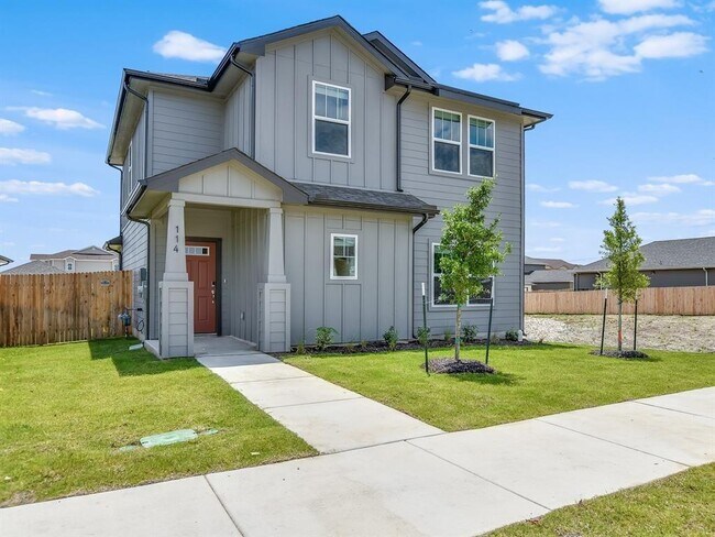 114 Fairmeadow Downs Dr in Hutto, TX - Building Photo - Building Photo