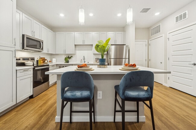 Ascend Ridgewood Lakes in Davenport, FL - Building Photo - Building Photo