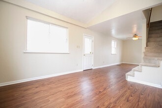 6910 Brint Rd in Sylvania, OH - Building Photo - Building Photo