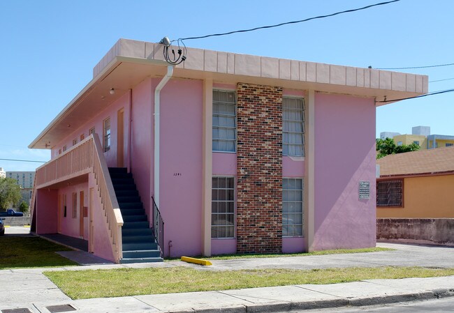 1341 NW 3rd St in Miami, FL - Building Photo - Building Photo