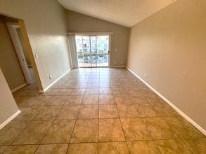 2544 Woodgate Blvd in Orlando, FL - Building Photo - Building Photo