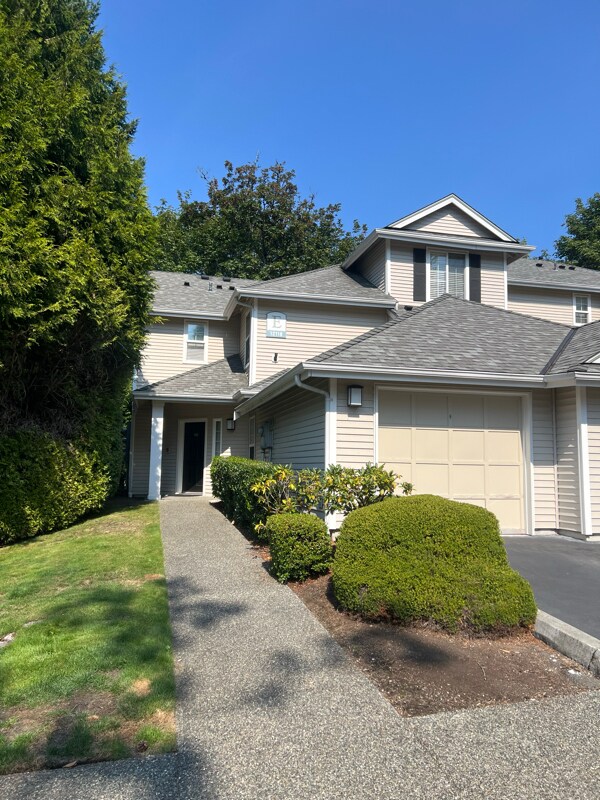 property at 12118 NE 171st Pl