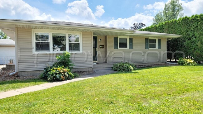 property at 2645 2nd Ave
