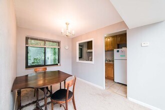 Lincoln Terrace in Pittsburgh, PA - Building Photo - Building Photo