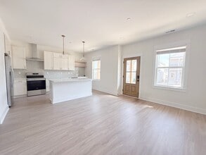 1335 Meridian St in Cookeville, TN - Building Photo - Building Photo