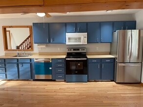 11 Elderberry Dr in Easton, MA - Building Photo - Building Photo