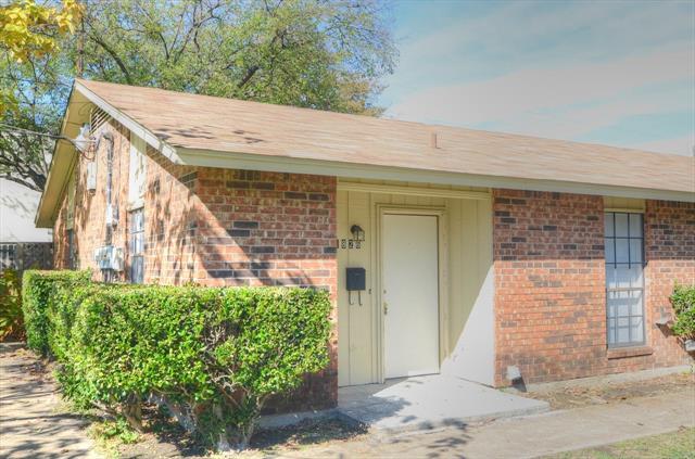 1826 Randolph Dr in Garland, TX - Building Photo