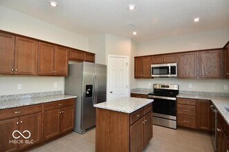 9732 Evening Way in Indianapolis, IN - Building Photo - Building Photo