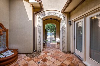 1106 Camino Lago in Irving, TX - Building Photo - Building Photo