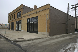 Station Stop in La Grange, IL - Building Photo - Building Photo