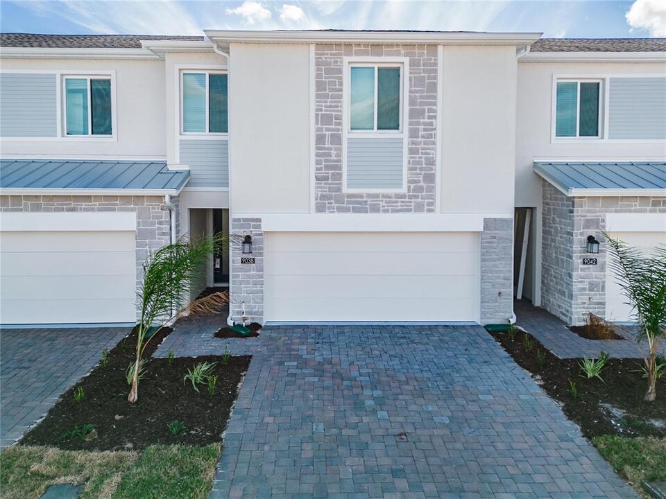 9038 Mulligan Is Ln in Davenport, FL - Building Photo