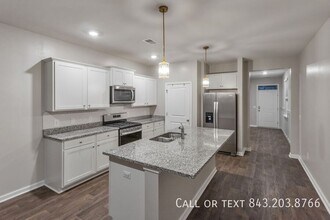 107 Blossom Wood Ln in Summerville, SC - Building Photo - Building Photo