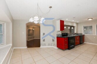 2018 Pryor Rd SW in Atlanta, GA - Foto de edificio - Building Photo