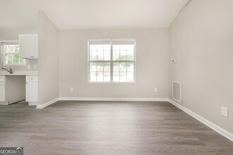 1576 Norman Crossing in Atlanta, GA - Building Photo - Building Photo