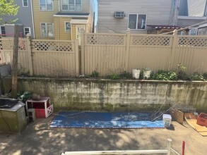 44 W 54th St in Bayonne, NJ - Building Photo - Building Photo