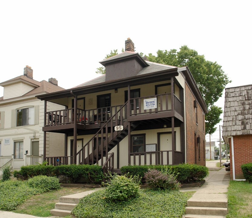 95 E 11th Ave in Columbus, OH - Building Photo