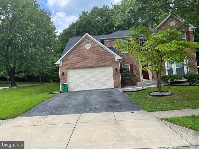 property at 10400 Twin Knoll Way