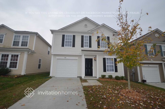 256 Morning Dew Dr in Concord, NC - Building Photo - Building Photo