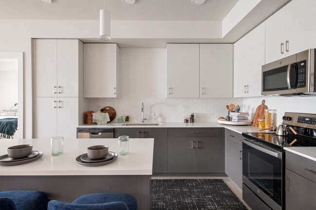 The Flats at Ten Mile