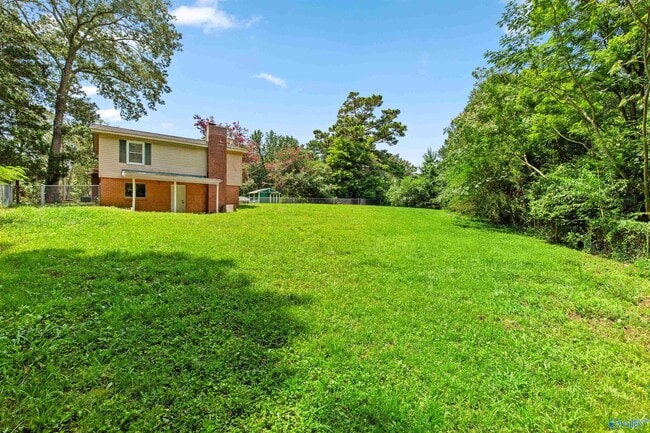 property at 285 Ruby Dr