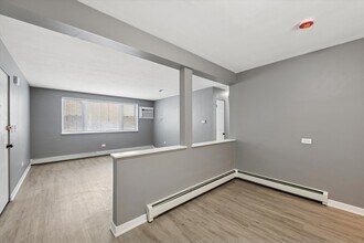 1910 16th Ave in Broadview, IL - Building Photo - Building Photo