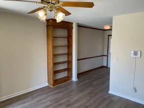 1975 Coral Way in Sumter, SC - Building Photo - Building Photo
