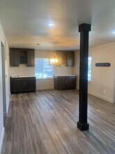 306 NW 7th St in Redmond, OR - Building Photo - Building Photo