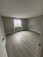 645 W Lowell Ave in Haverhill, MA - Building Photo - Building Photo
