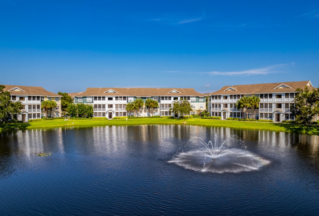 Palms Of Cortez in Bradenton, FL - Building Photo