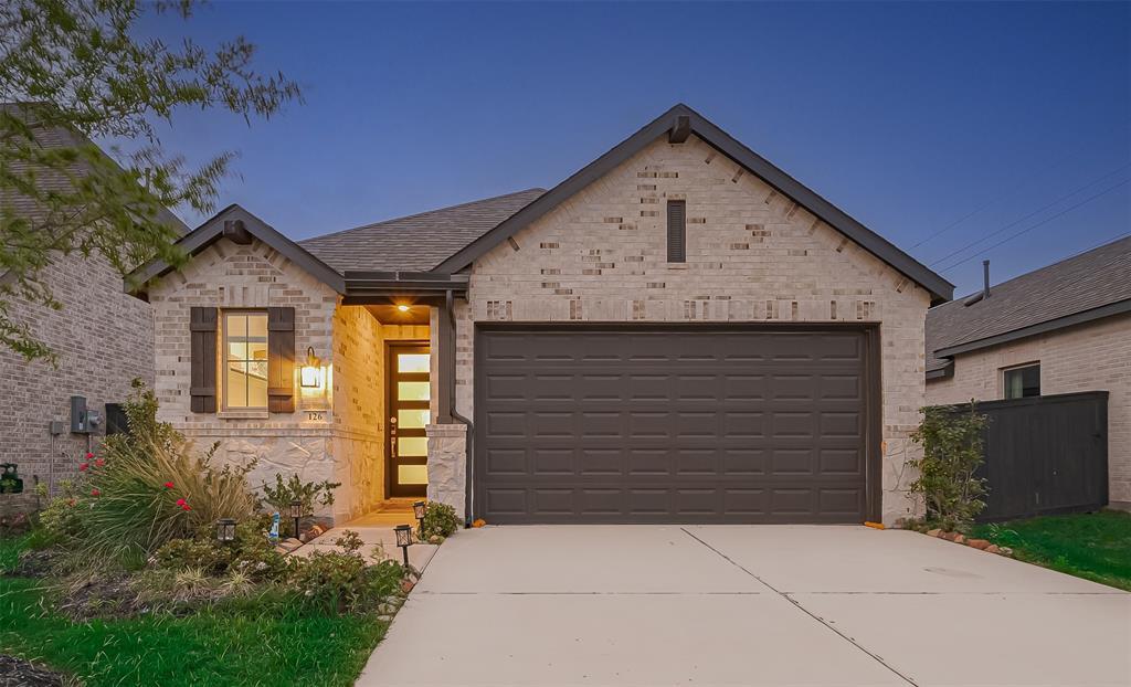 126 Nightshade St in Richmond, TX - Building Photo