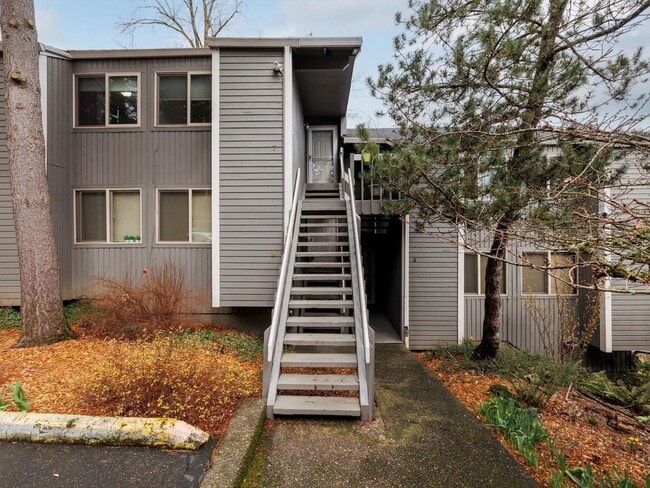 property at 44 Eagle Crest Dr