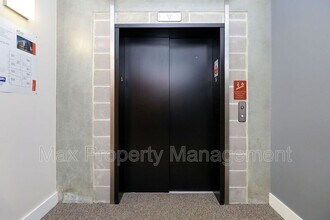 309 E 5th St in Des Moines, IA - Building Photo - Building Photo