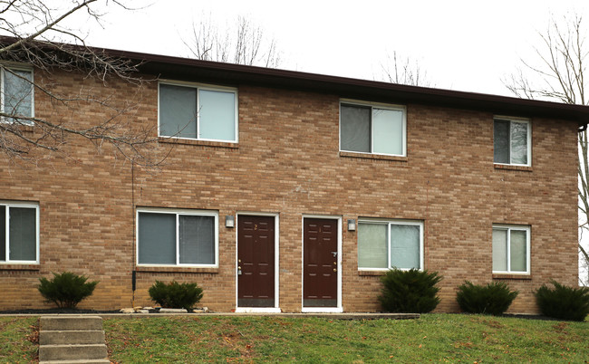 Country Woods Apartments in Independence, KY - Foto de edificio - Building Photo