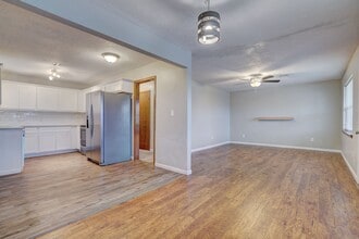 329 NW 62nd St in Lawton, OK - Building Photo - Building Photo