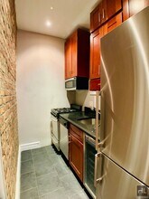 East 32nd Street in New York, NY - Building Photo - Building Photo