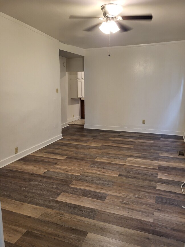 536 Notre Dame Ave, Unit Richard