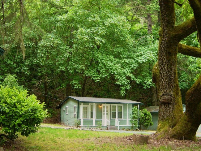 Fountain Park Cottages