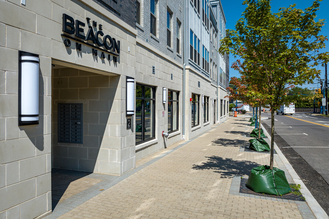 THE BEACON ON MAIN in South Bound Brook, NJ - Building Photo