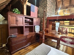 155 Madrone Ave in Morgan Hill, CA - Building Photo - Building Photo