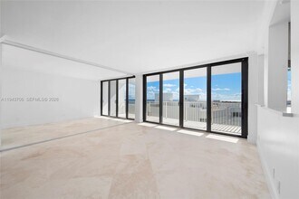 3590 S Ocean Blvd in South Palm Beach, FL - Building Photo - Building Photo