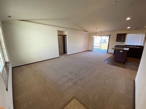 8511 Tucker Ct in Pasco, WA - Building Photo - Building Photo