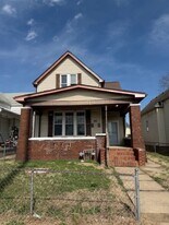 1411 W Maryland St in Evansville, IN - Building Photo