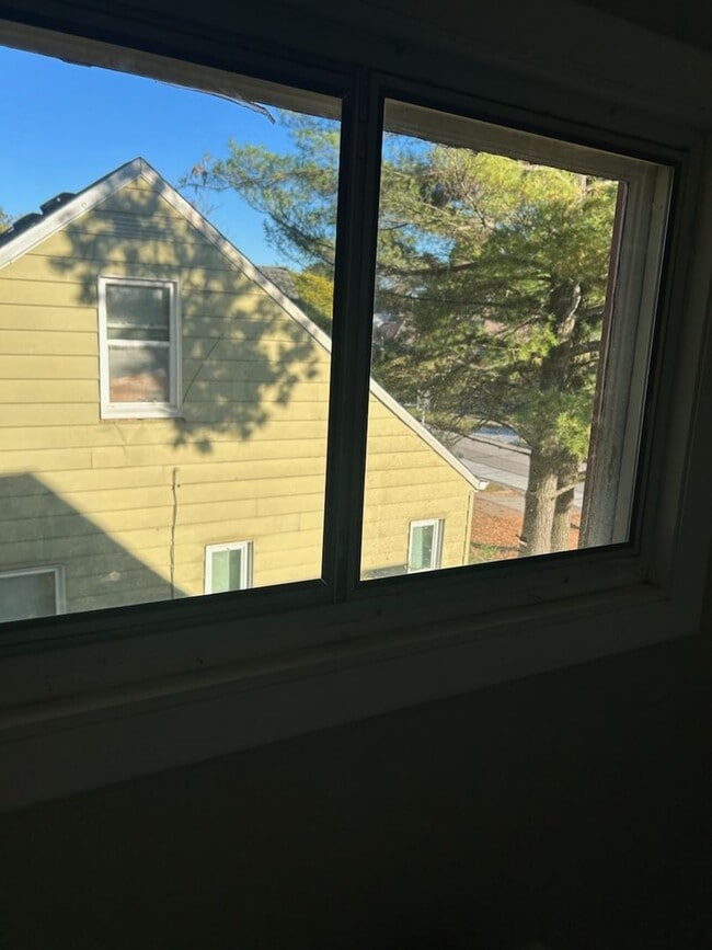 2422 North Ave in Parma, OH - Building Photo - Building Photo