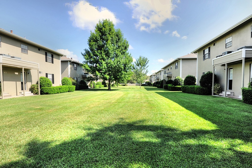 Waters Mark Apartment Homes in Gulfport, MS - Foto de edificio