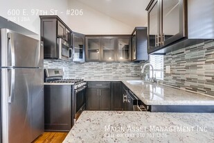 600 E. 97th St. in Inglewood, CA - Building Photo